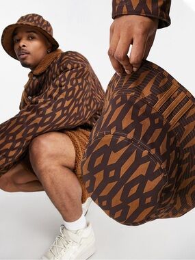 Brown Ivy Park Patterned Bucket Hat